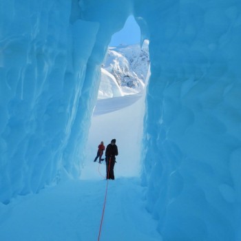 Mount Cook helihike ice cave