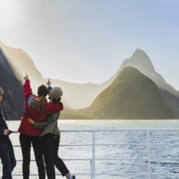 Milford Sound. Mitre Peak