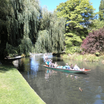 Christchurch - River Avon punting